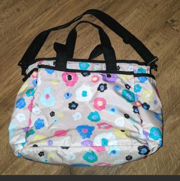 Lesportsac Handbags - Lesportsac Floral Baby Travel Diaper Bag with Changing Pad